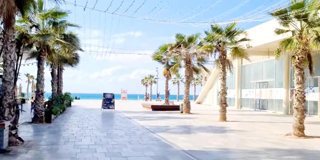 7 Hotel Apartment Short Time Tlv Bat Yam Bagian luar foto