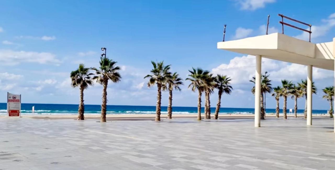 7 Hotel Apartment Short Time Tlv Bat Yam Bagian luar foto