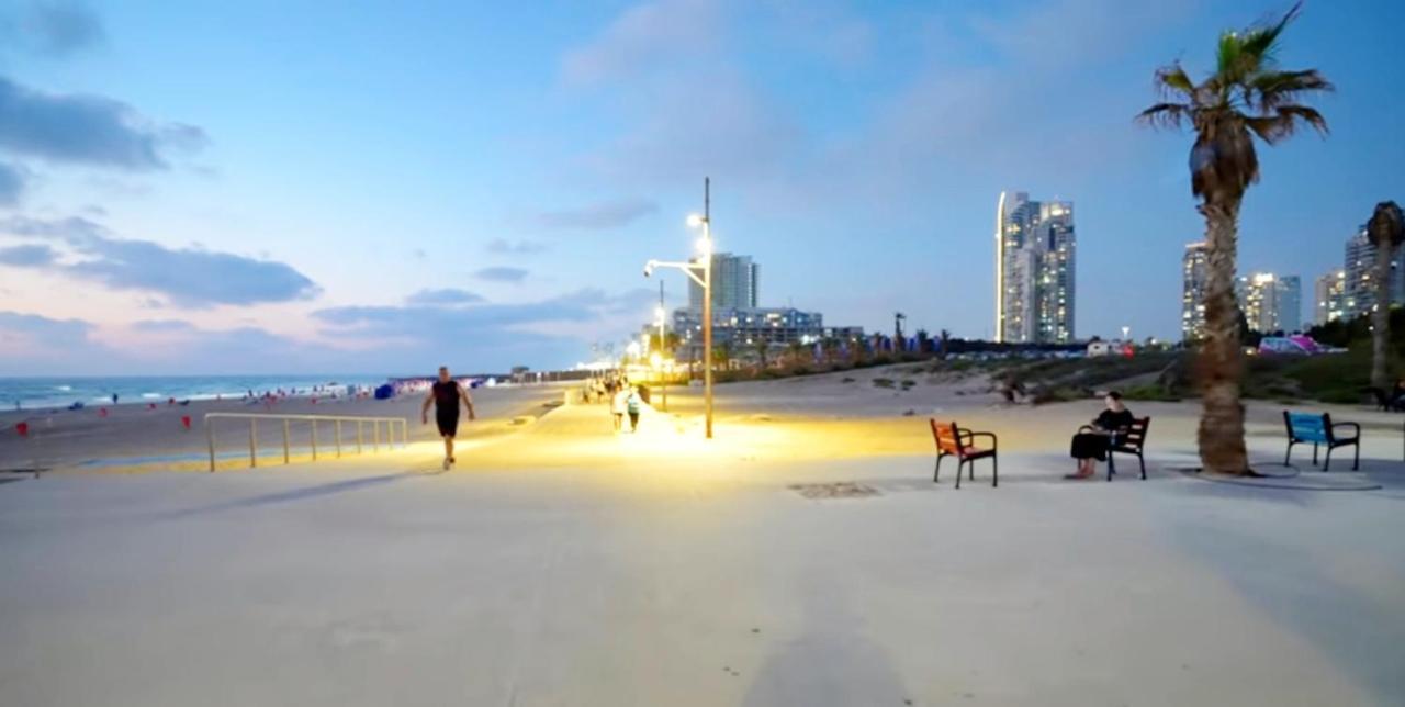 7 Hotel Apartment Short Time Tlv Bat Yam Bagian luar foto